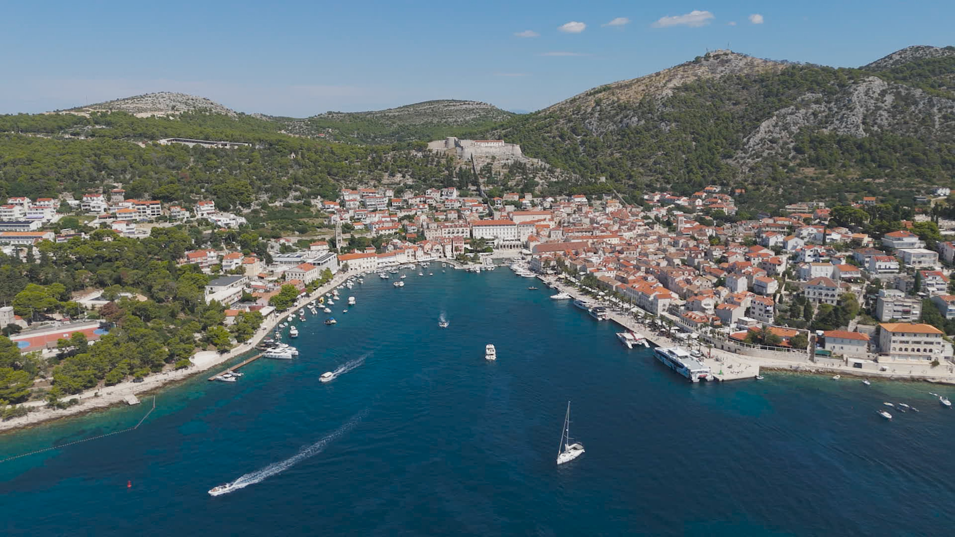 Party boat Hvar